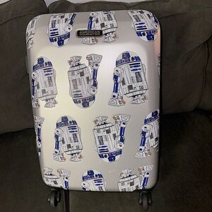 American Tourister Star Wars R2-D2 Silver Suitcase 20 inch spinner RARE